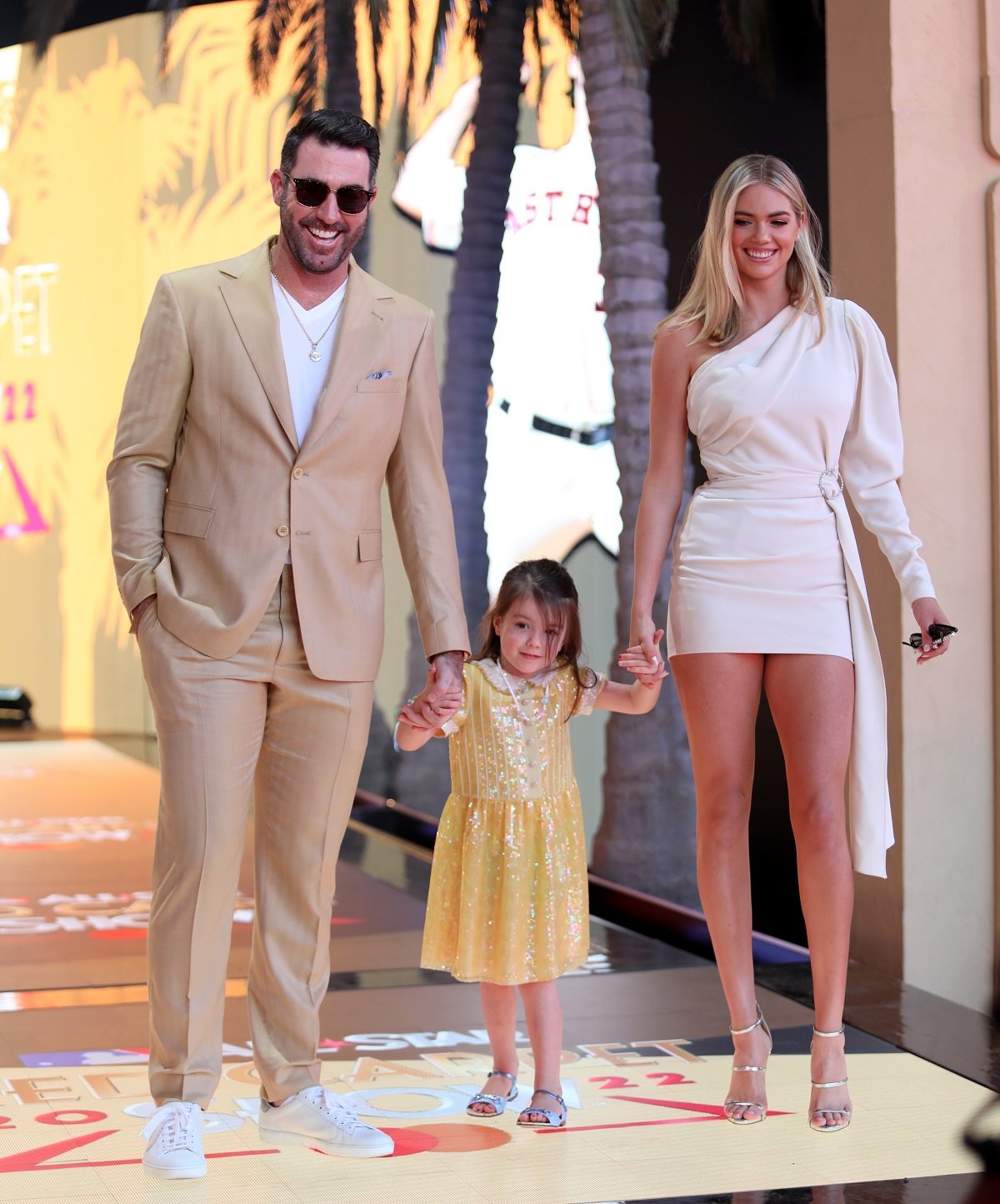 Justin Verlander, Kate Upton, and their daughter arrive at the 2022 MLB All-Star Game Red Carpet Show