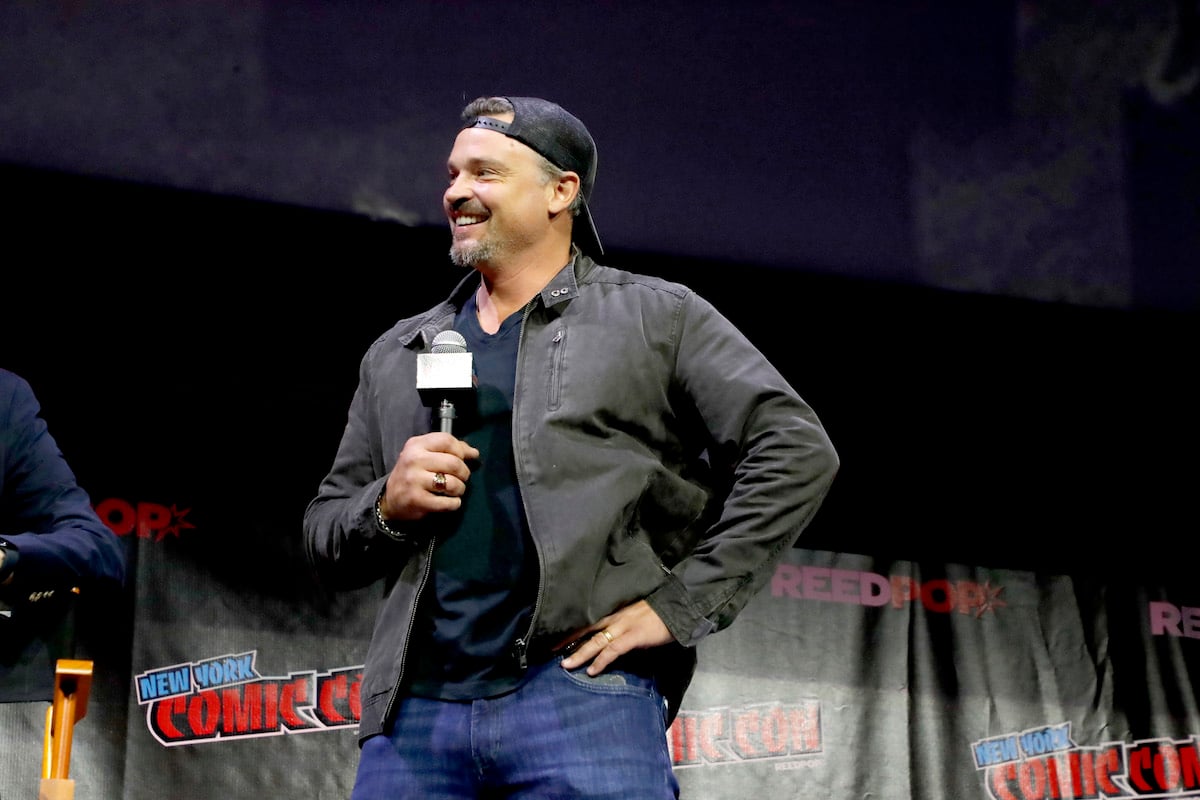 'Professionals/Smallville' star Tom Welling speaks on stage at New York Comic-Con