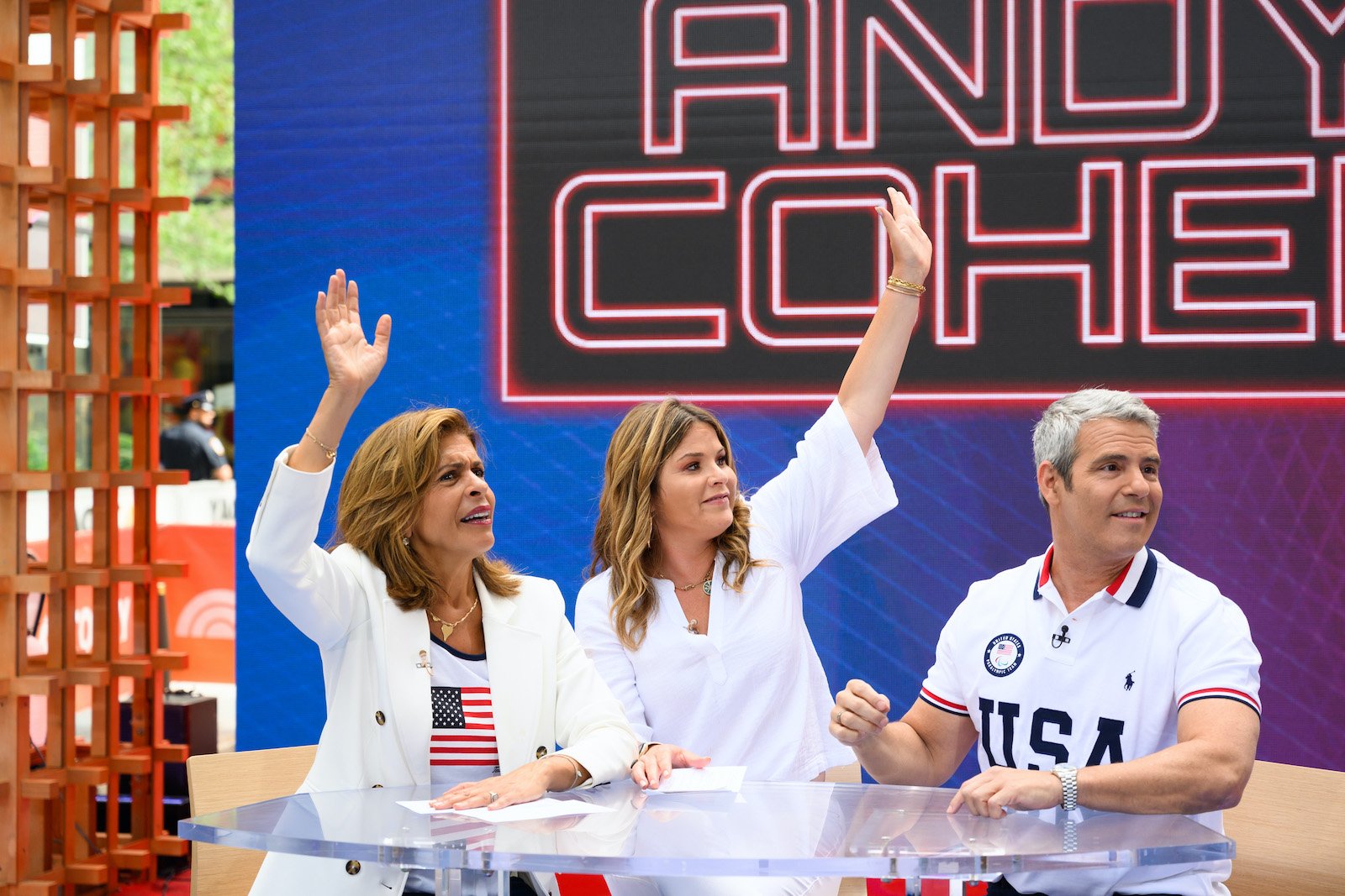 Hoda Kotb, Jenna Bush Hager, and Andy Cohen outside on set at the 'Today Show'