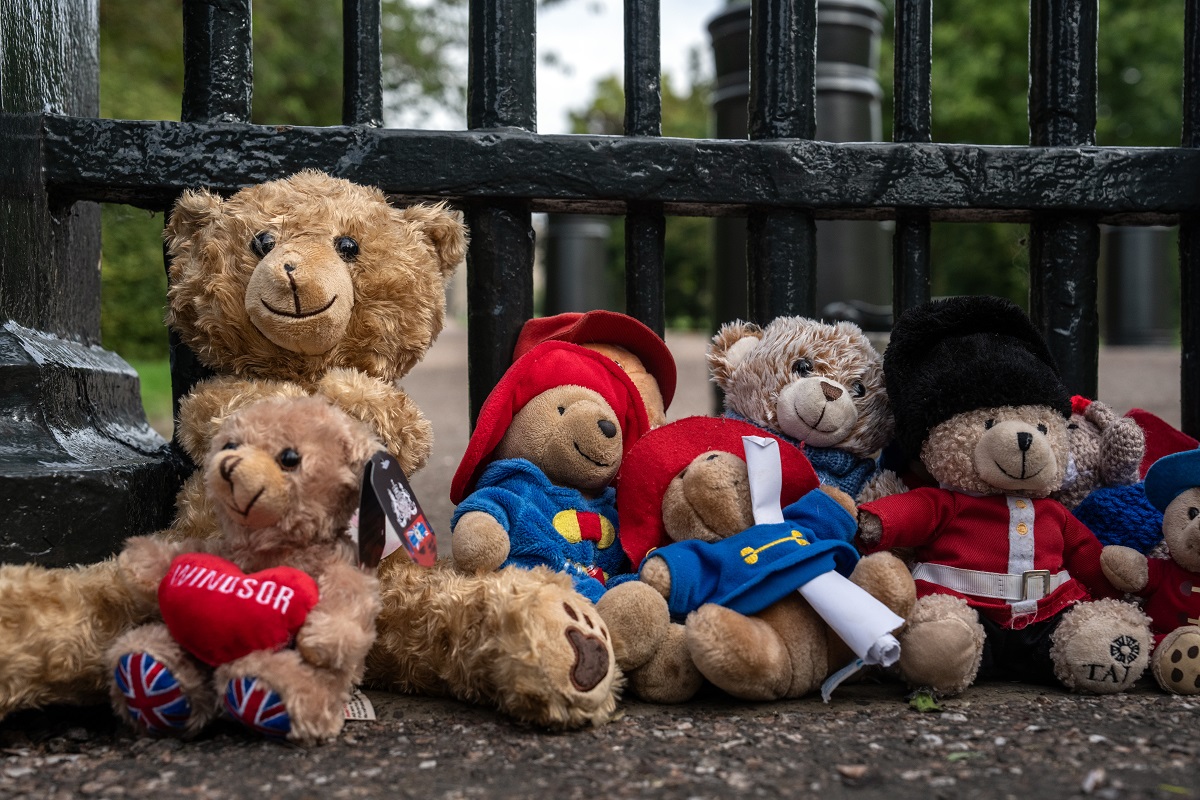 Teddy and Paddington Bear soft toys are left outside Windsor Castle following the death of Queen Elizabeth II