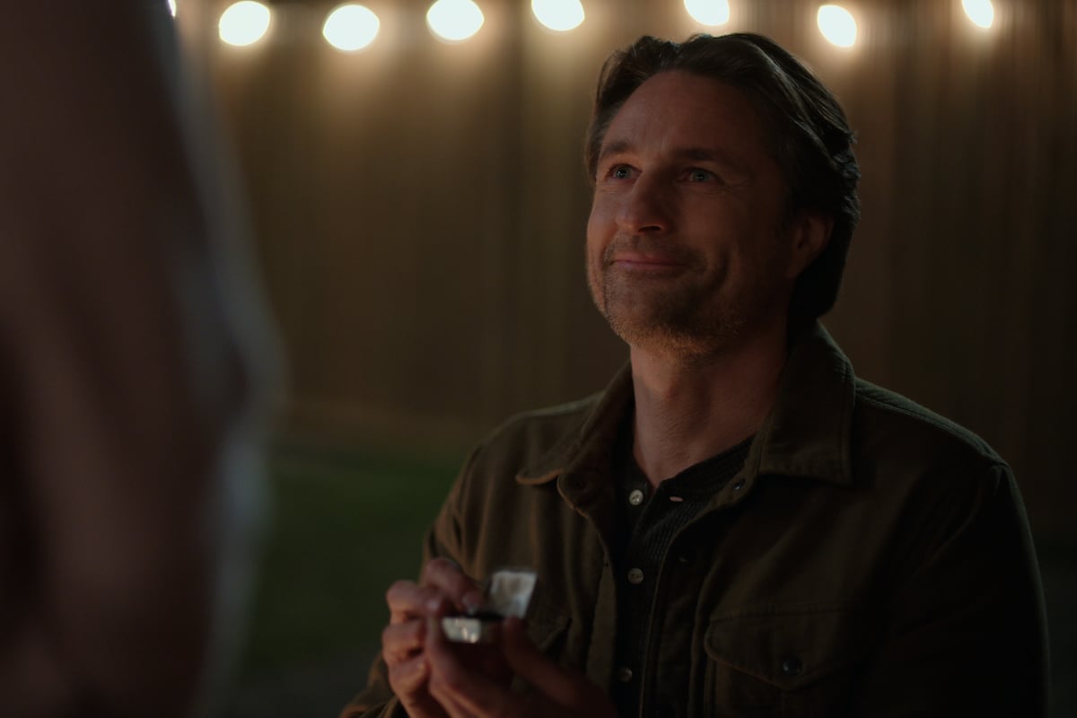 Martin Henderson as Jack Sheridan proposing with a diamond ring 'Virgin River'