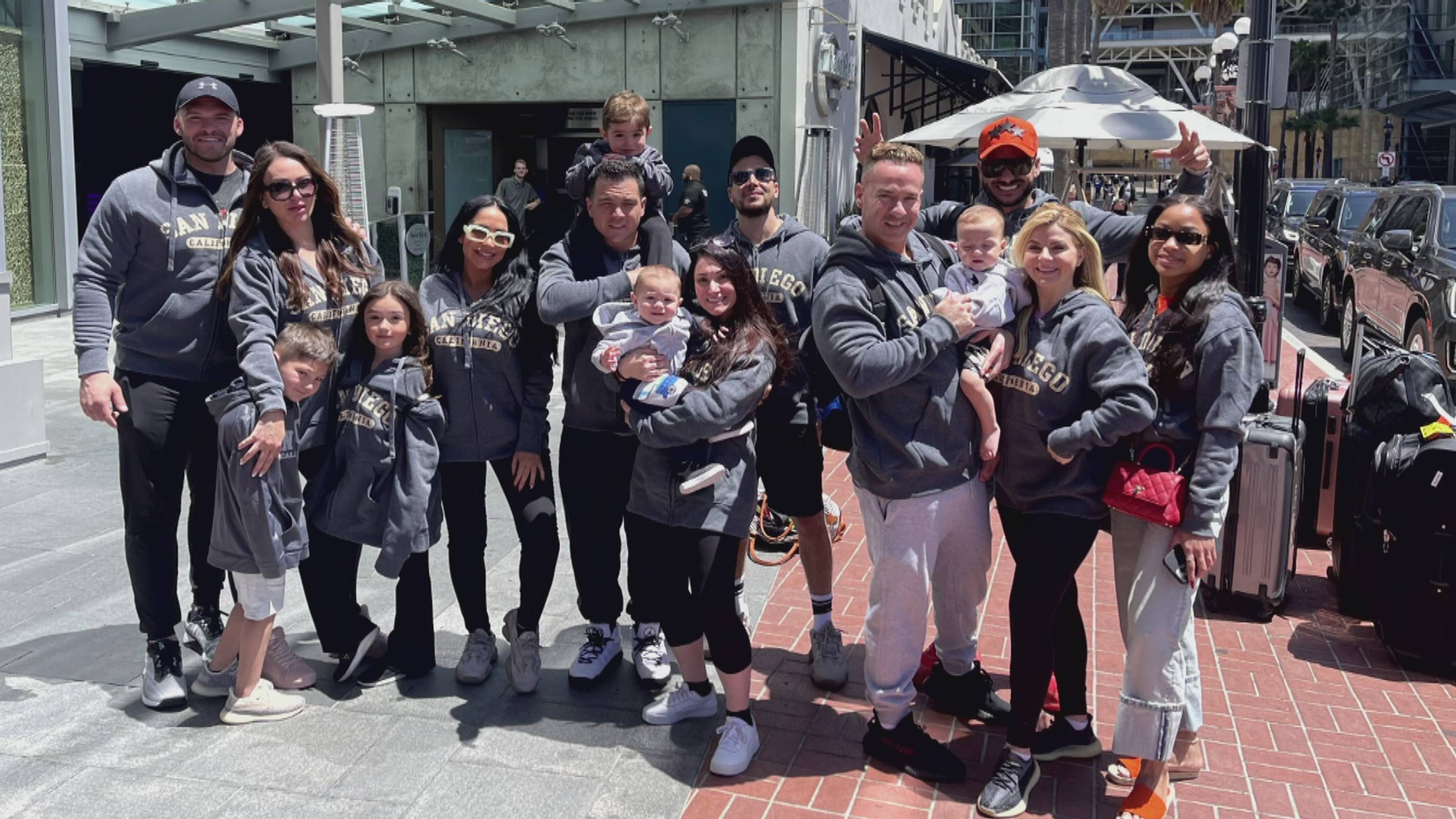 How Old Was the Jersey Shore Cast in Season 1 Details