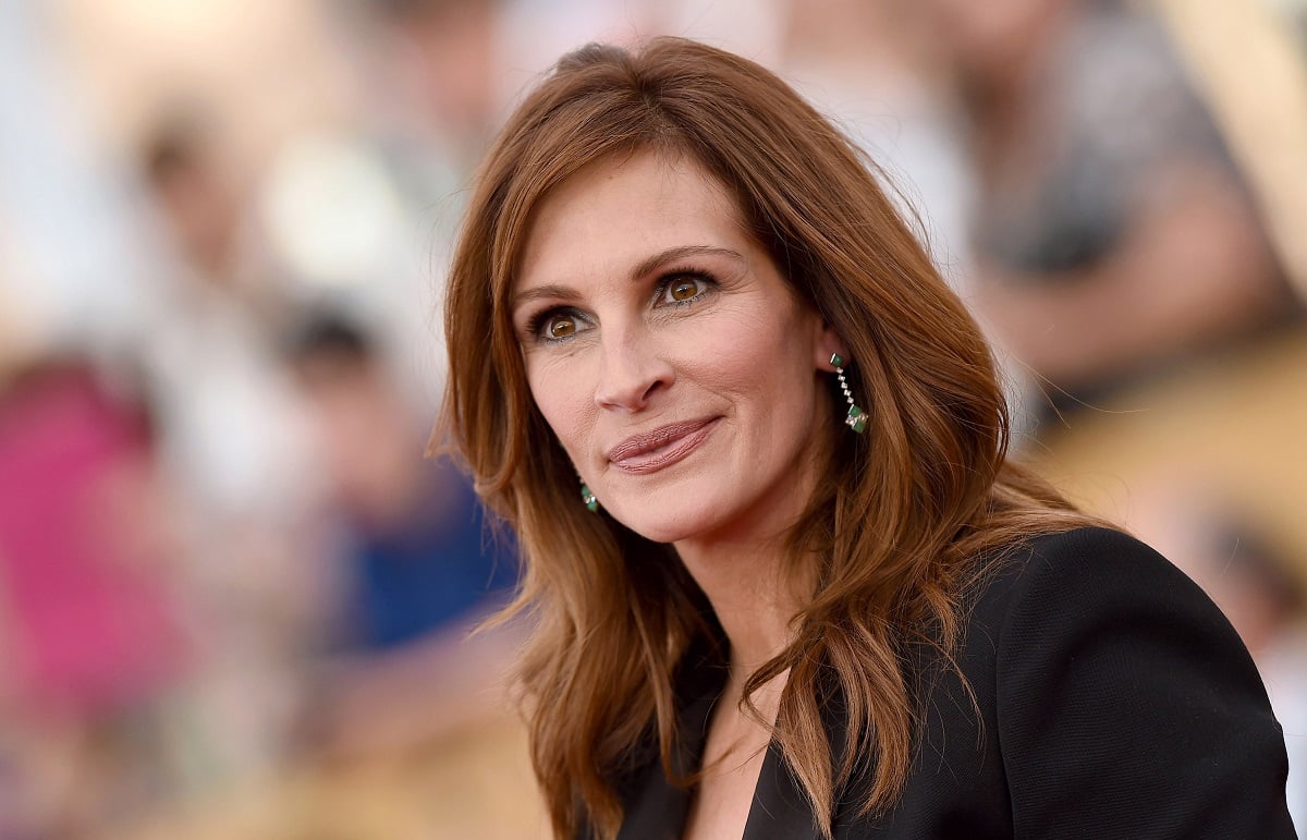 julia roberts salary