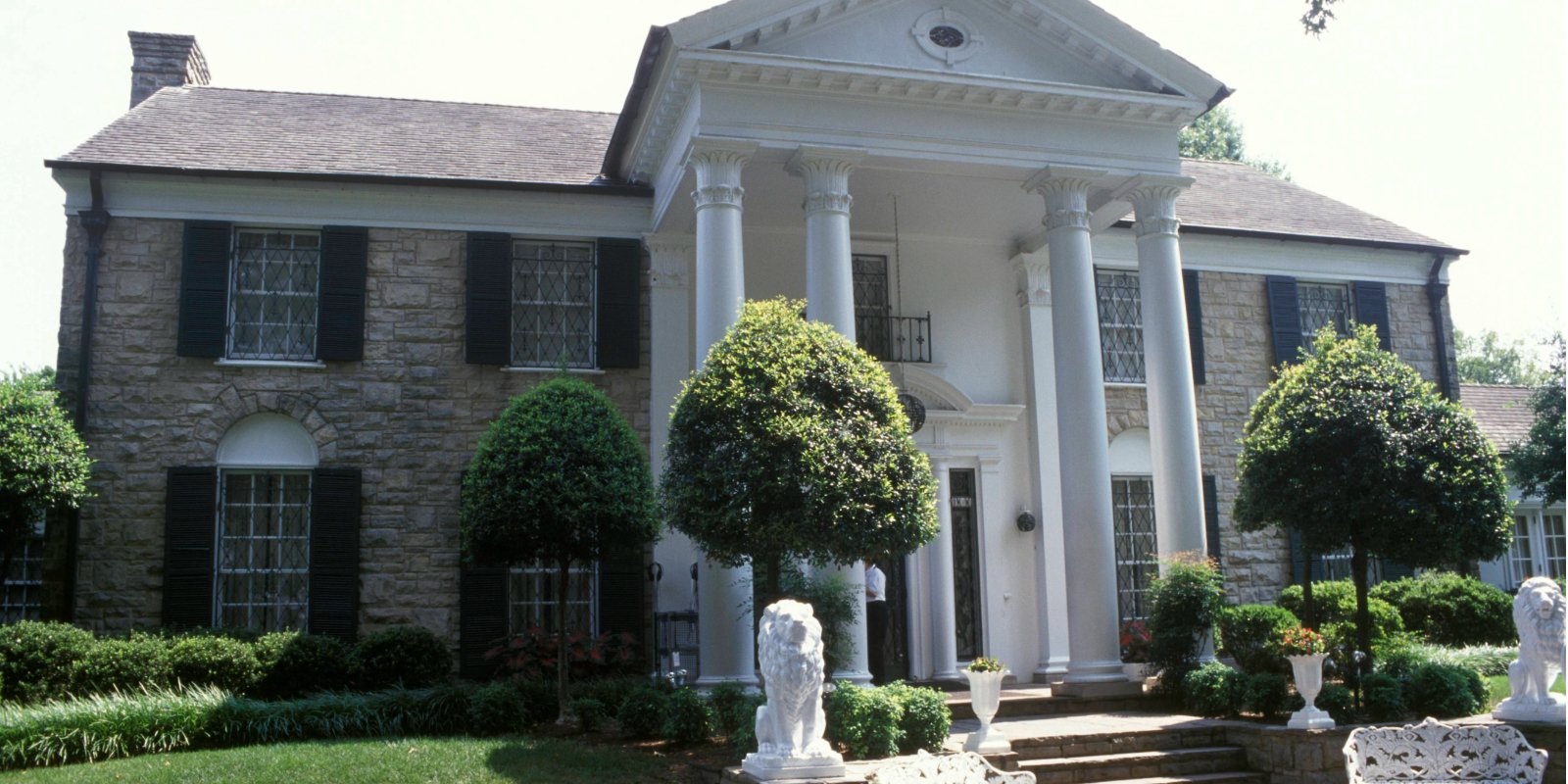Outside Elvis Presley's home, Graceland, in Memphis, Tennessee.