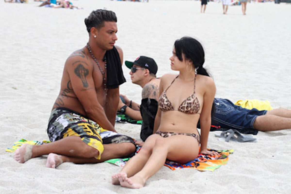 Pauly DelVecchio and his 'Jersey Shore' Season 2 girlfriend Rocio Olea on the beach in Miami