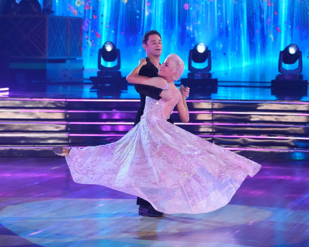 Selma Blair and Sasha Farber perform their final dance on 'Dancing with the Stars' Season 31 during 'Most Memorable Year' Night
