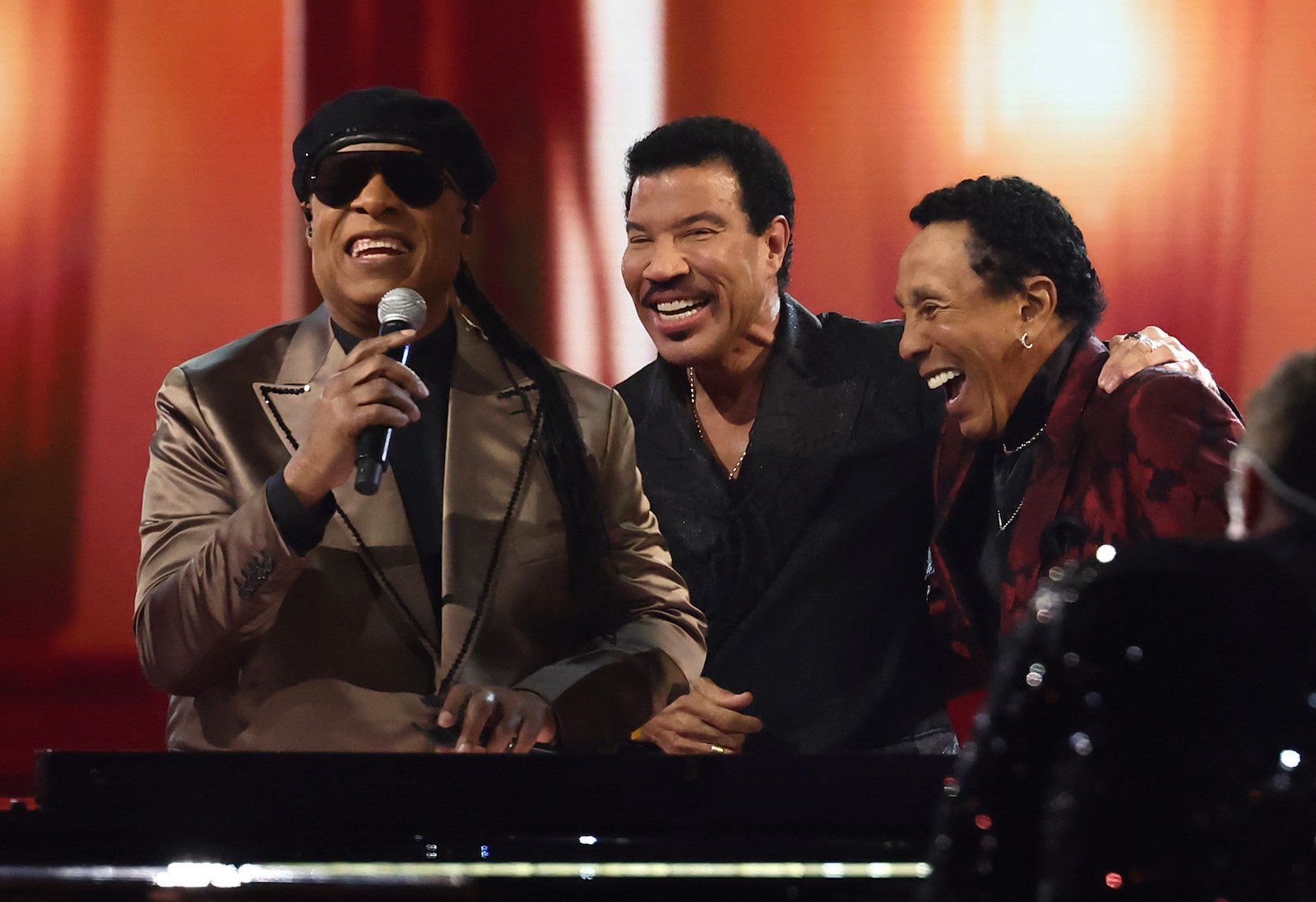 Stevie Wonder, Lionel Richie, and Smokey Robinson on stage together in one of the unforgettable moments from the 2022 AMAs