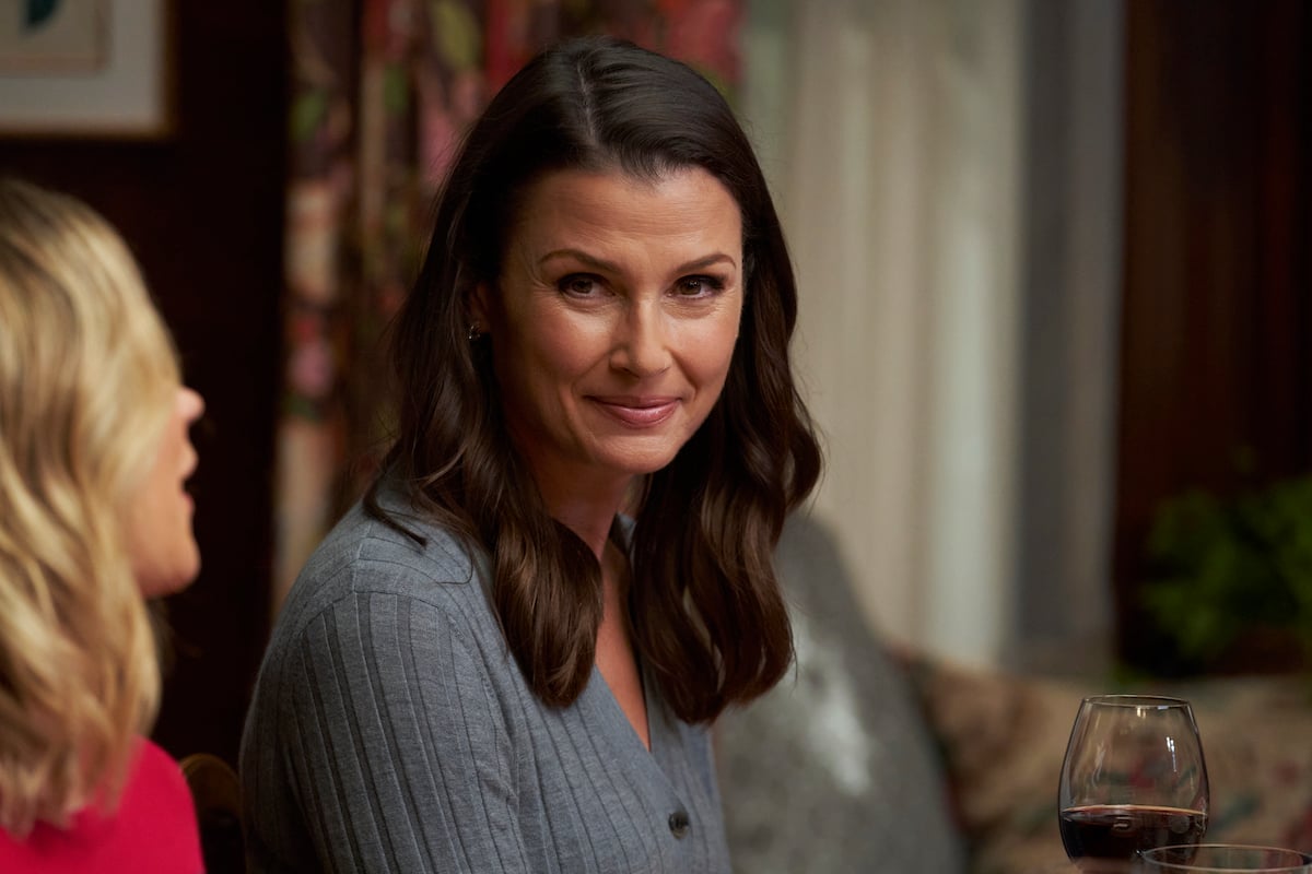 Bridget Moynahan films a Blue Bloods scene as Erin Reagan