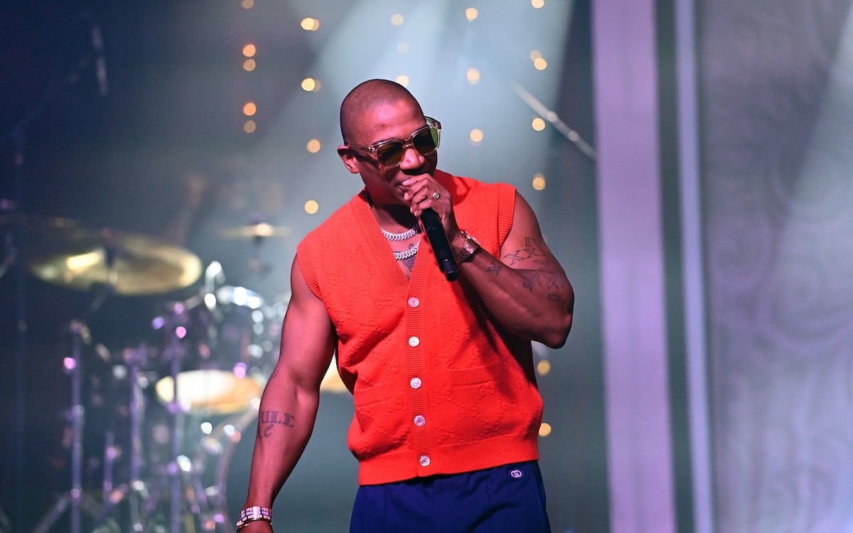 Ja Rule performing on stage