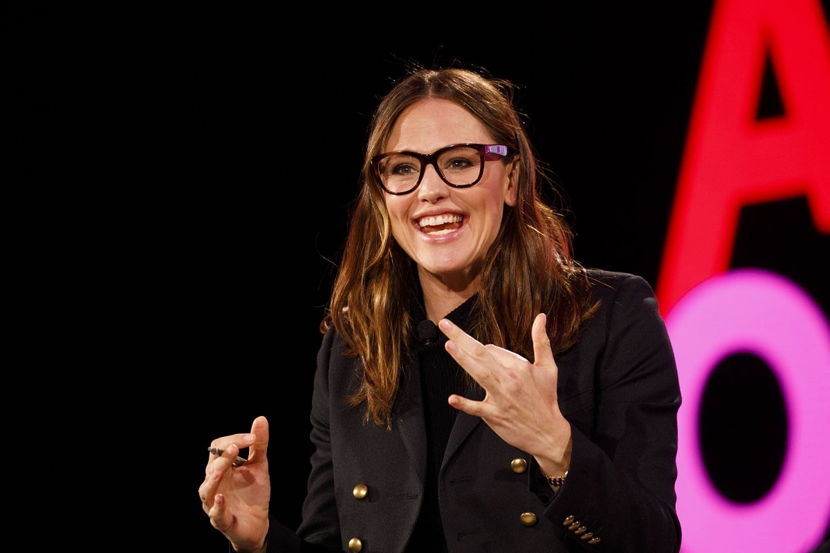 Jennifer Garner speaking at the 2019 Markers Conference.