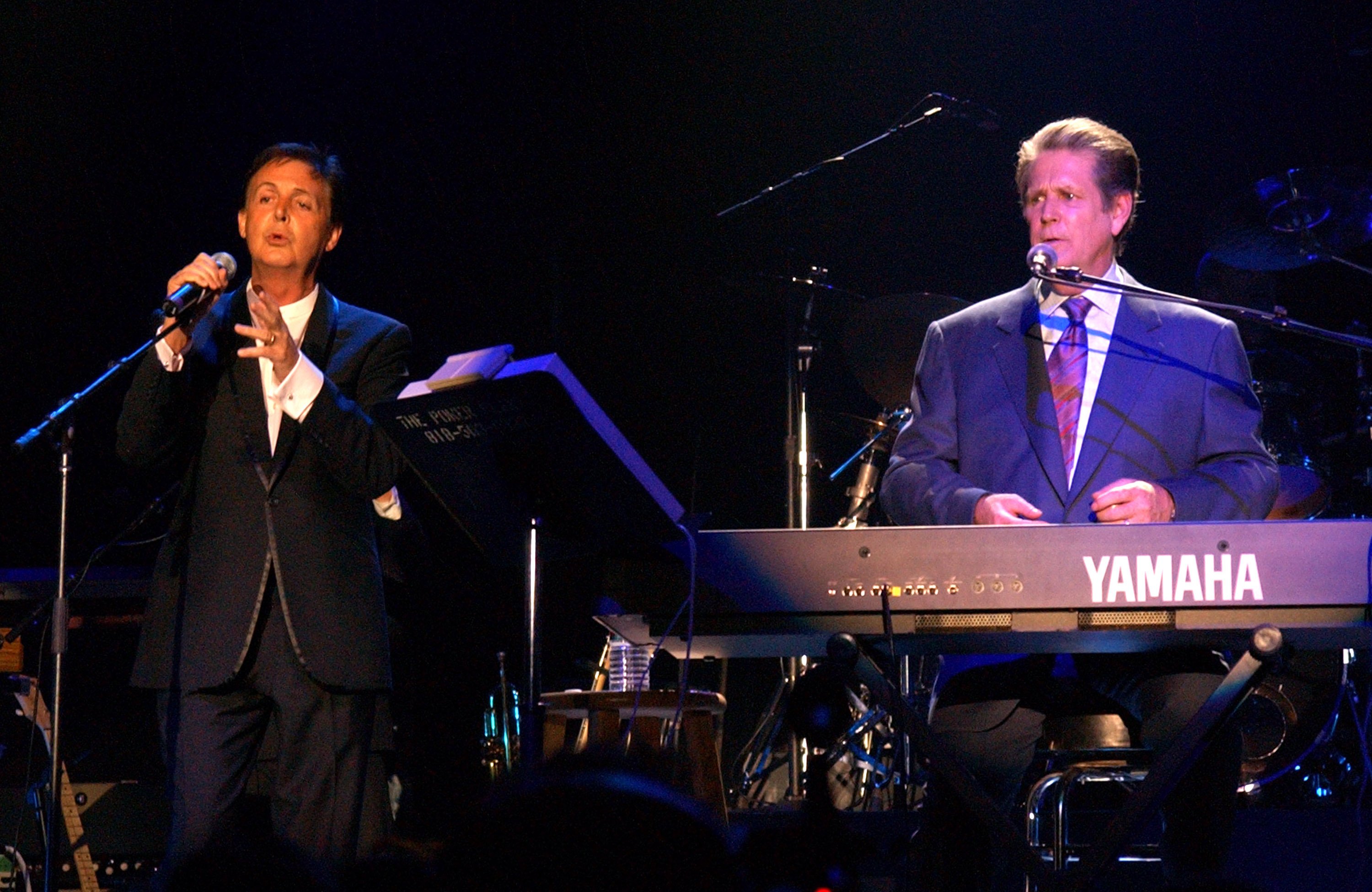 Sir Paul McCartney and Brian Wilson perform together