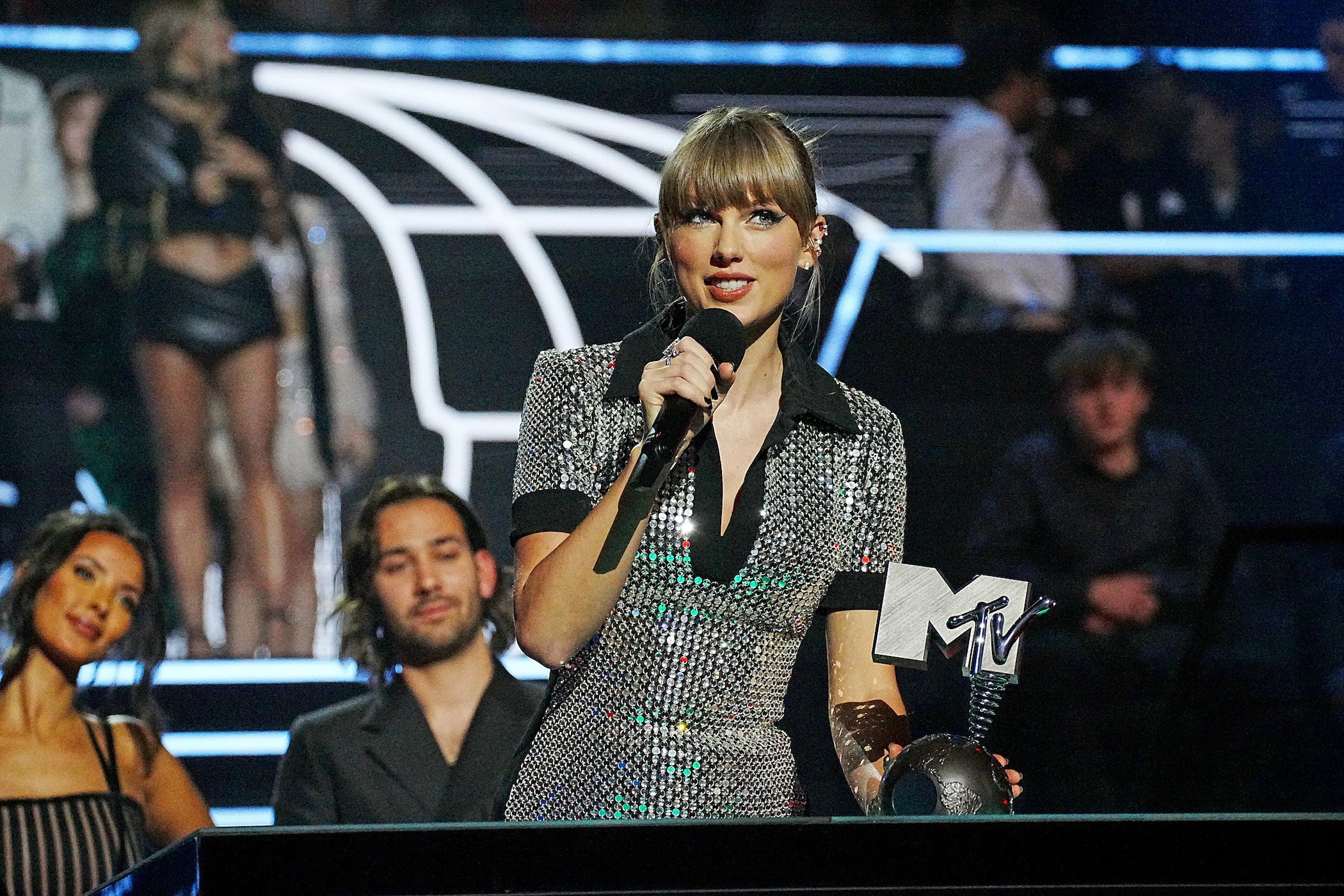 Taylor Swift accepts an award during the MTV Europe Music Awards 2022