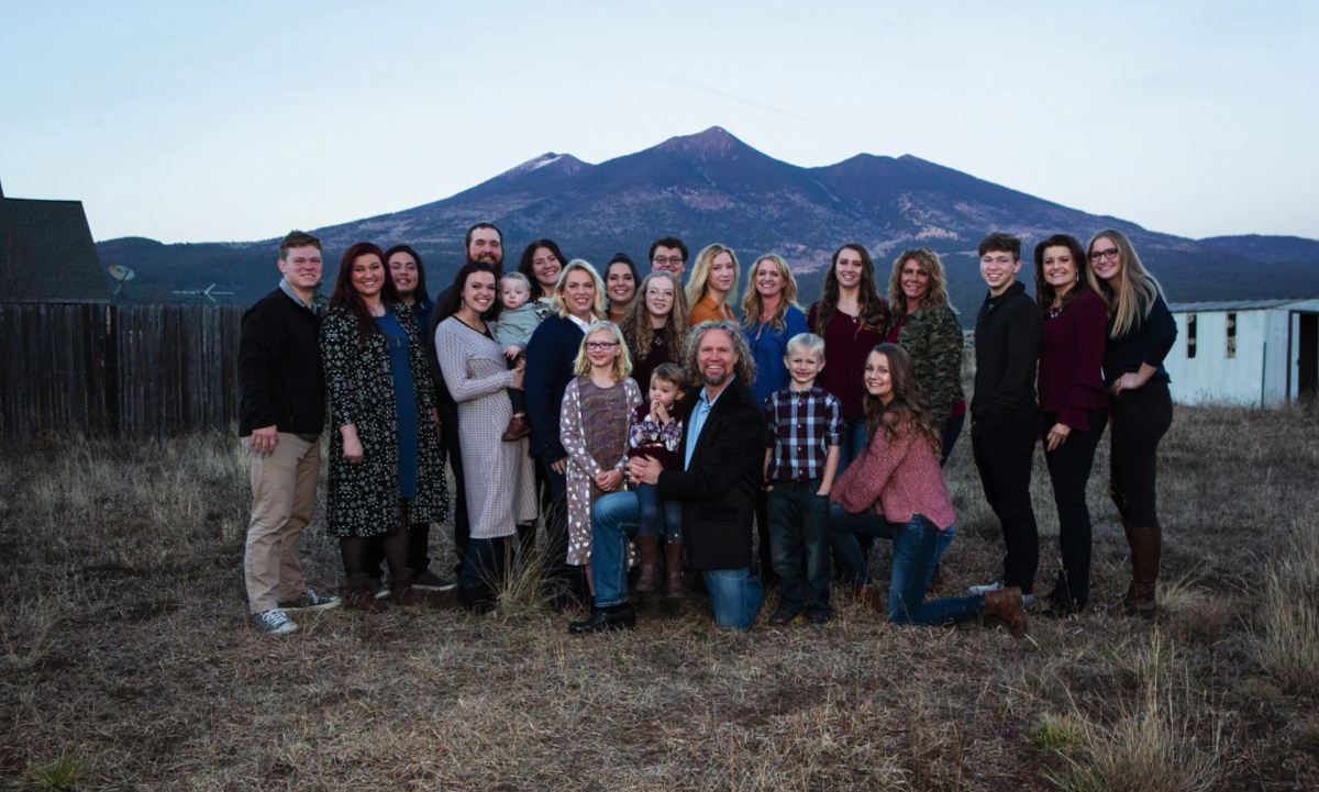 The Brown family including Kody Brown, Christine Brown, Janelle Brown, Robyn Brown and all their children on 'Sister Wives' on TLC.