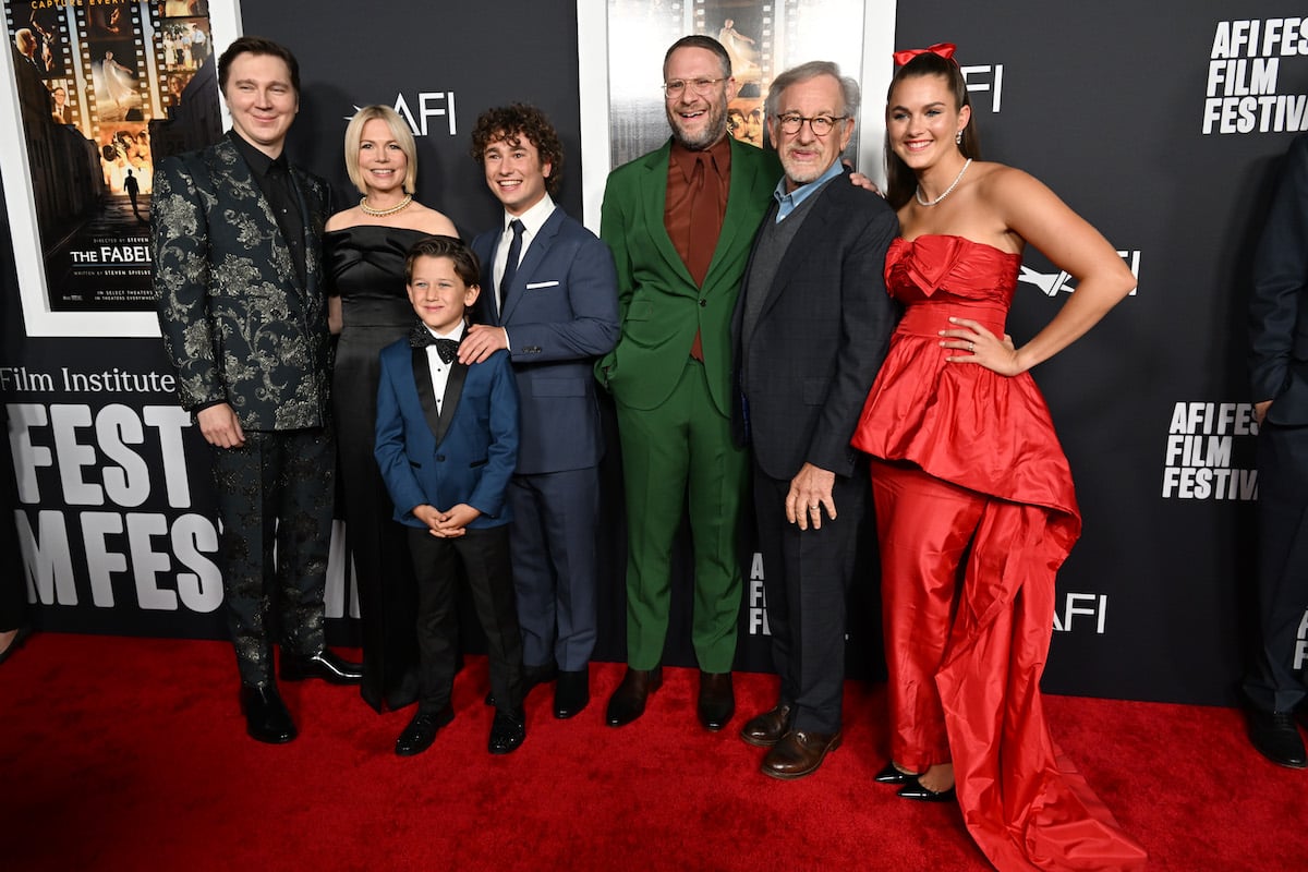 The cast and Steven Spielberg post for a photo at The Fabelmans premiere