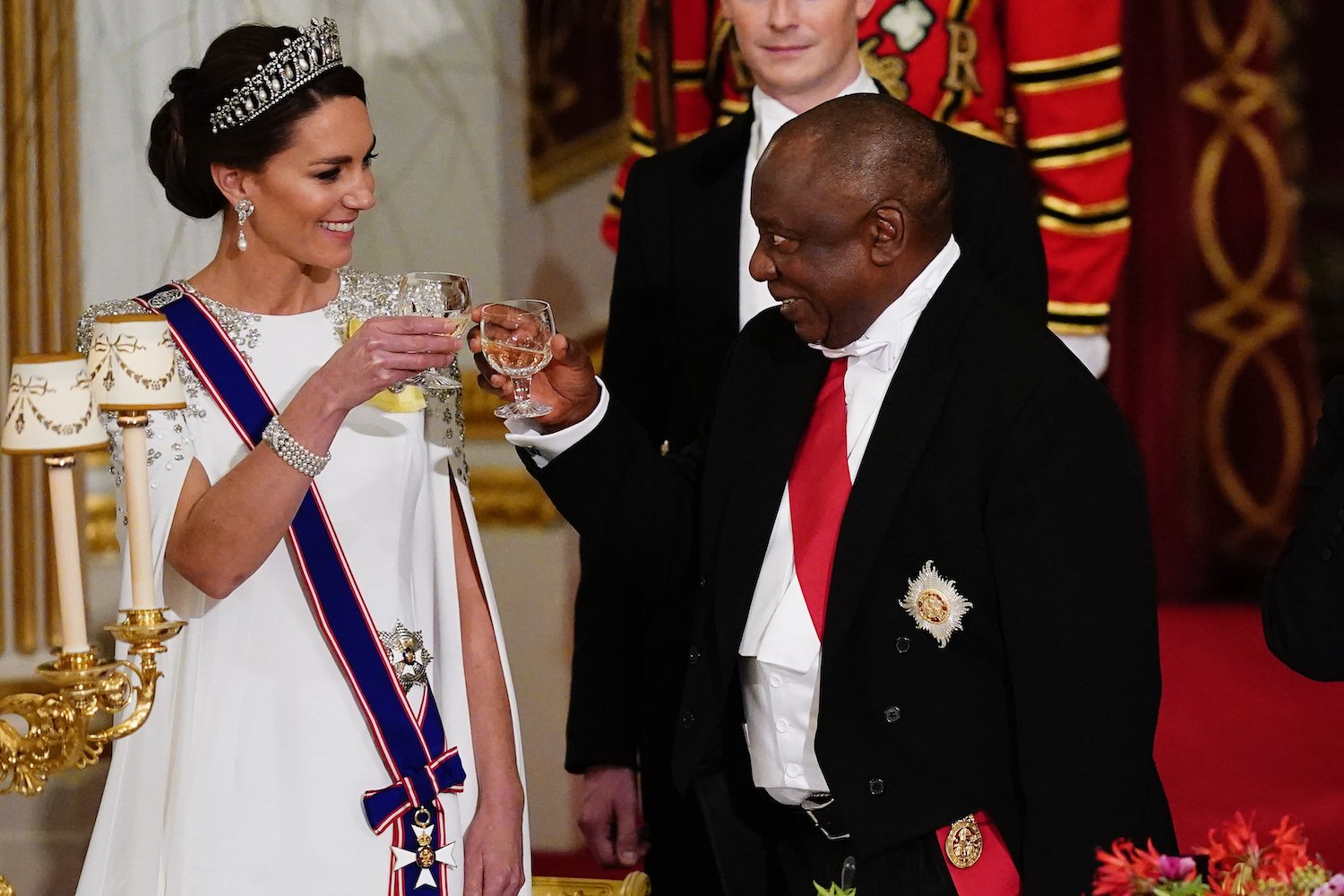 Kate Middleton body language and fashion choice at state dinner analyzed by expert