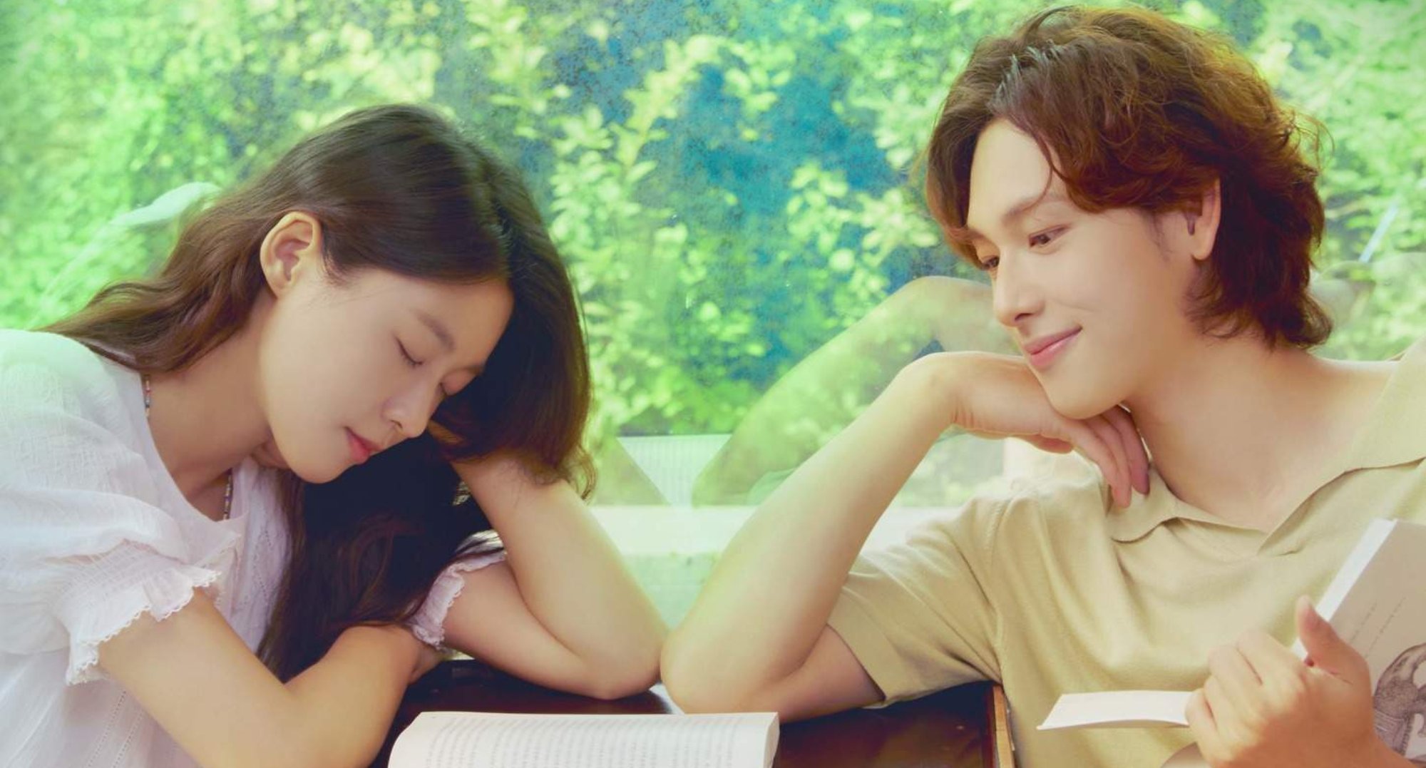 Actors Seolhyun and Im Si-wan in the 2022 K-drama 'Summer Strik.'