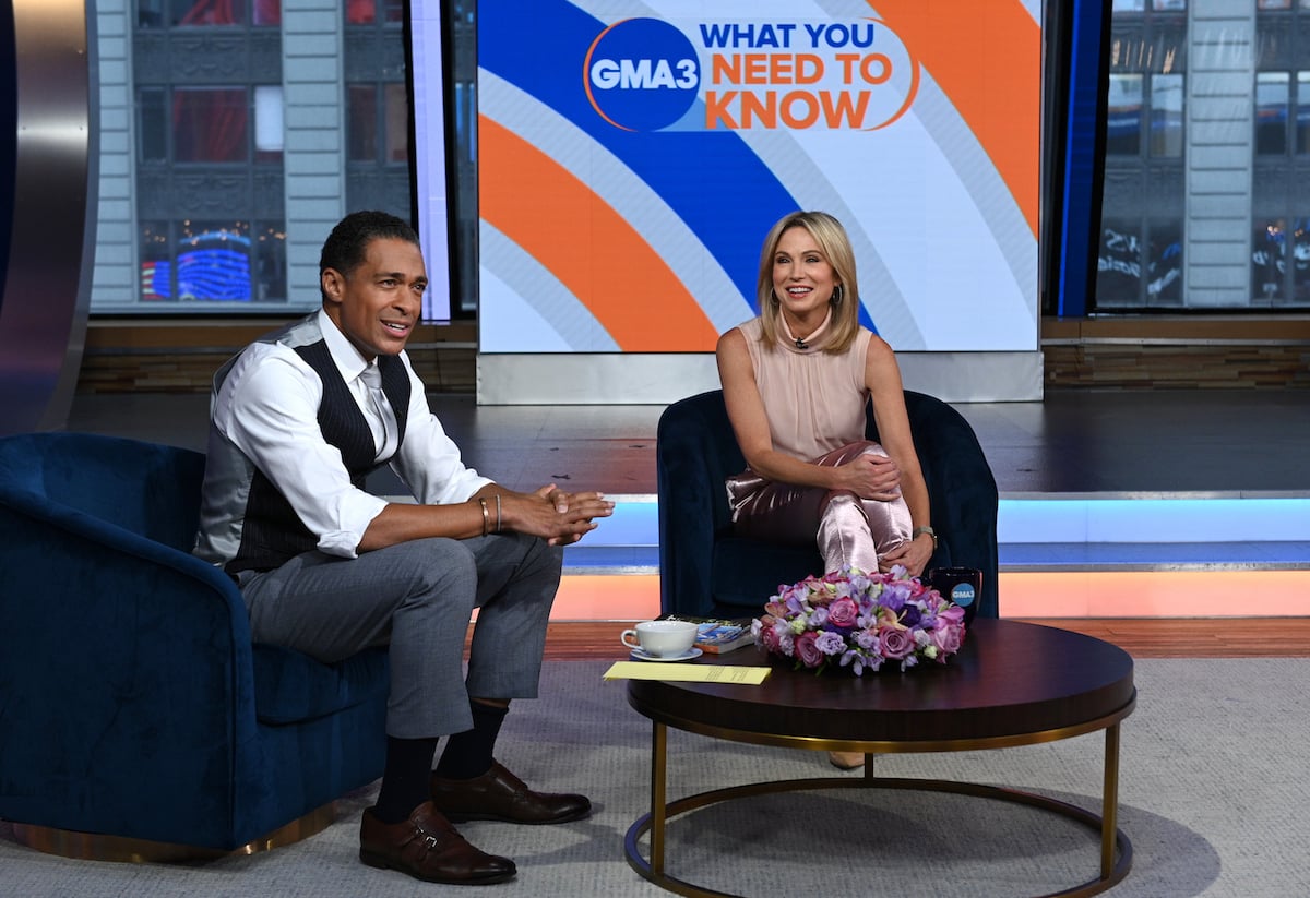 Amy Robach and TJ Holmes lead a GMA broadcast together in 2021