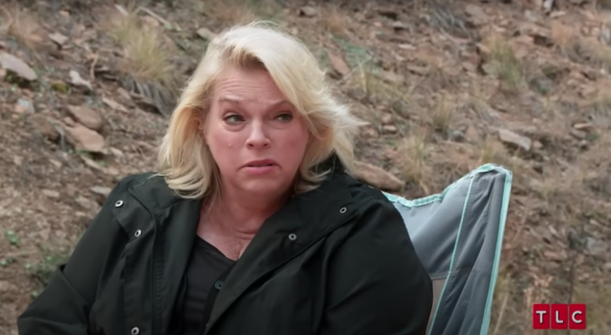 Janelle Brown looking concerned during an episode of 'Sister Wives'