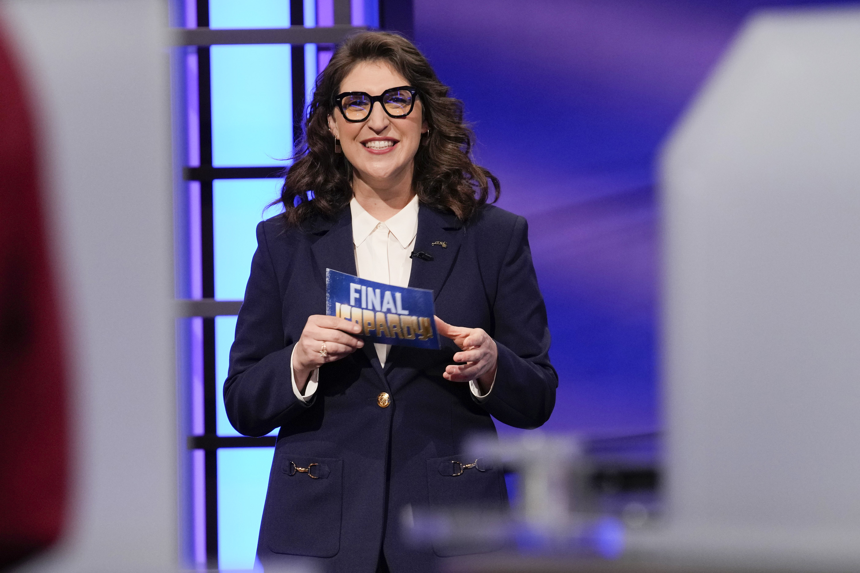 Mayim Bialik Has Therapy Twice A Week To Regulate Her Jeopardy Work Week