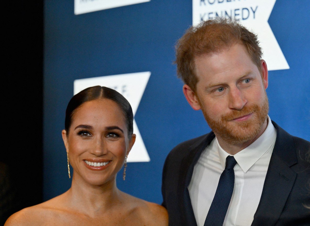 Meghan Markle and Prince Harry receive the Ripple of Hope Award from John F. Kennedy Human Rights.