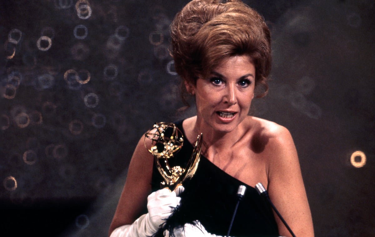 Michael Learned holding her Emmy statuette she won for 'The Waltons'