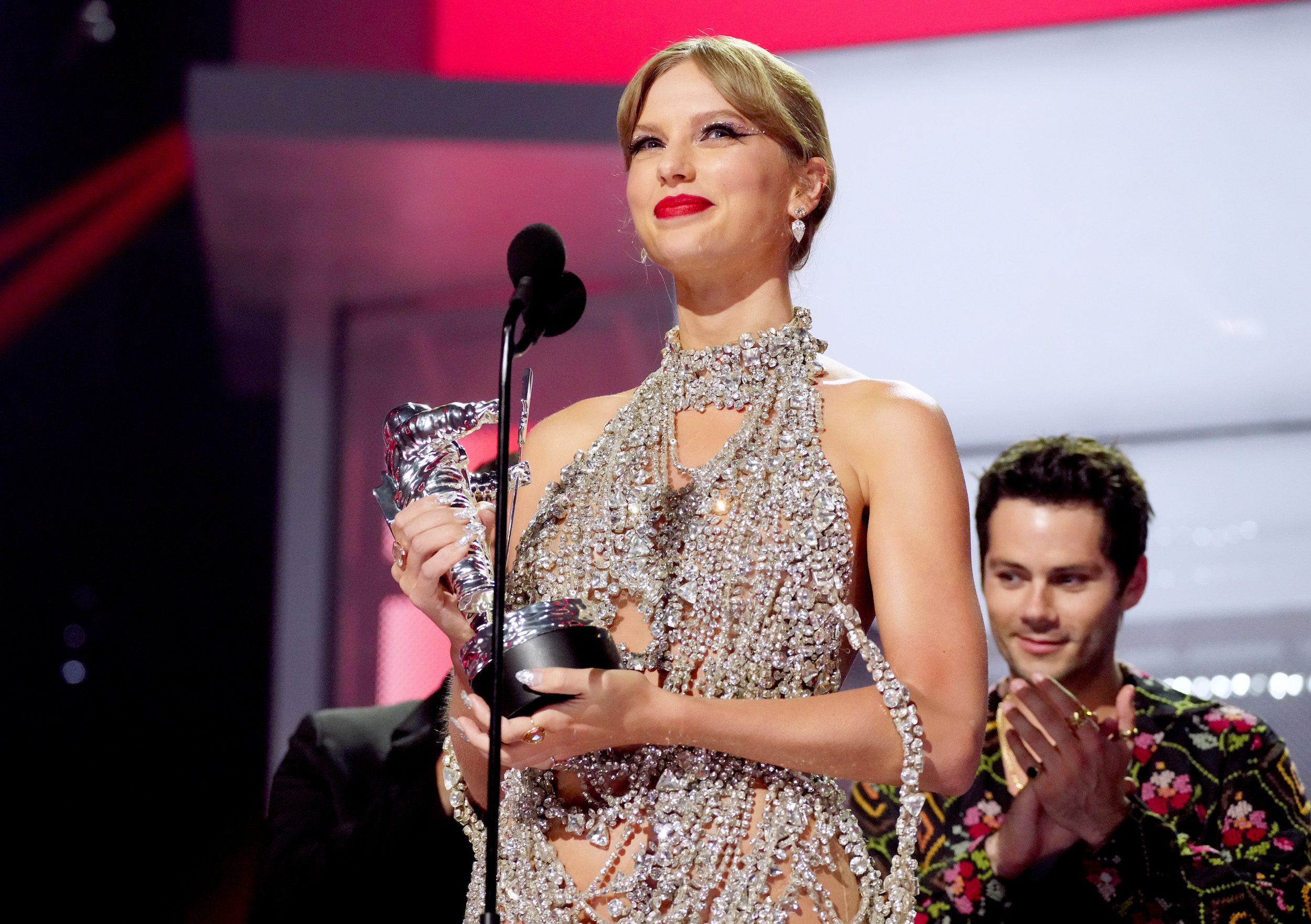 Taylor Swift wins the Video of the Year award at the 2022 VMA's