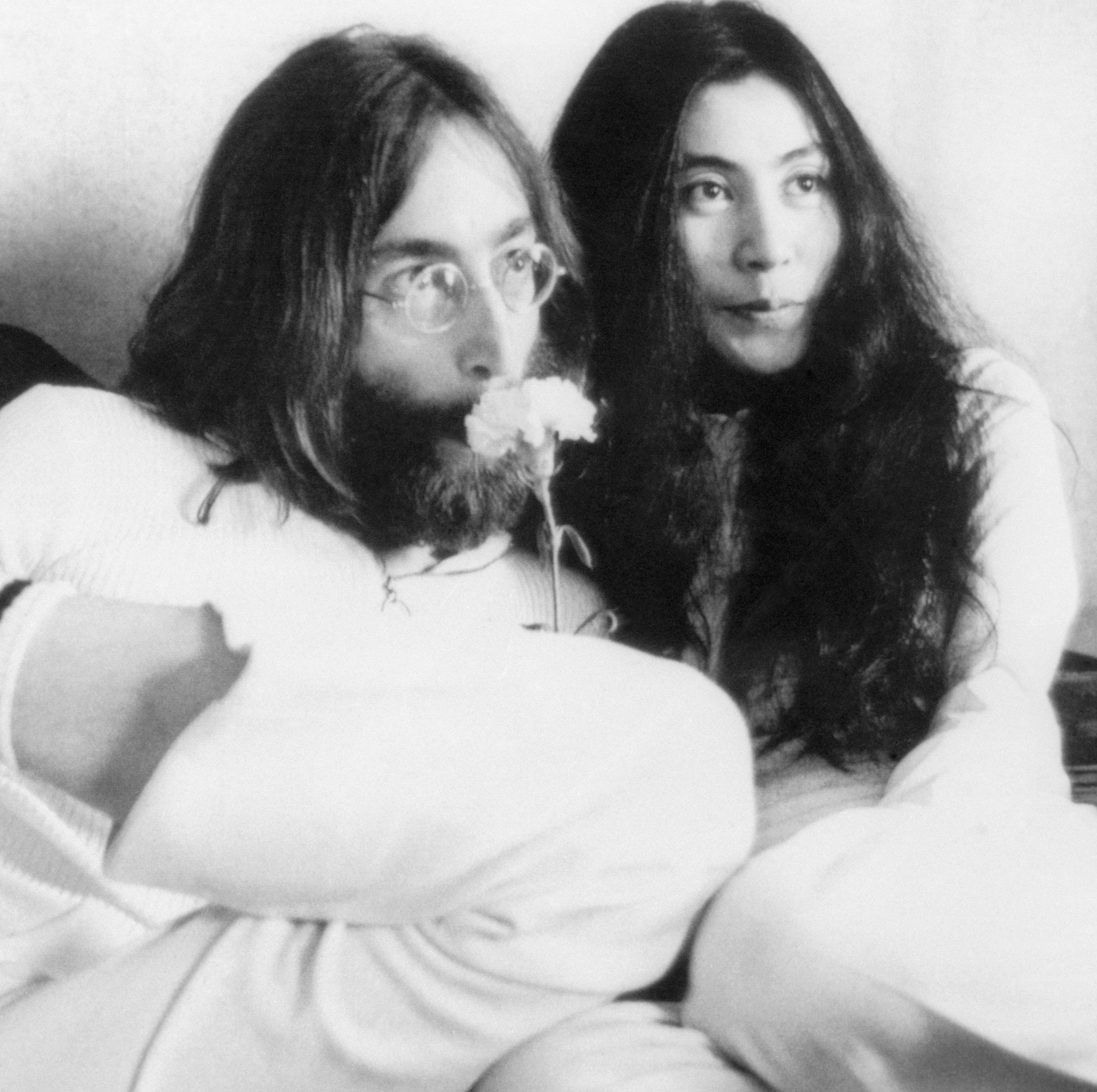 John Lennon and Yoko Ono in black-and-white