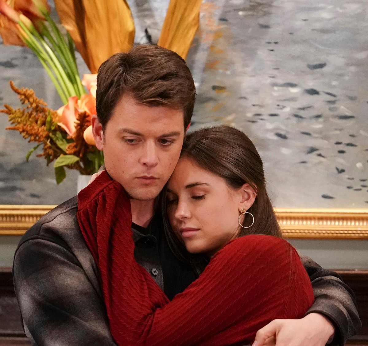 'General Hospital' stars Chad Duell and Katelyn MacMullen hugging during a scene.