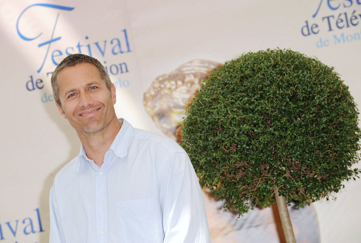 'Gilmore Girls' spinoff star Rob Estes smiles on a red carpet