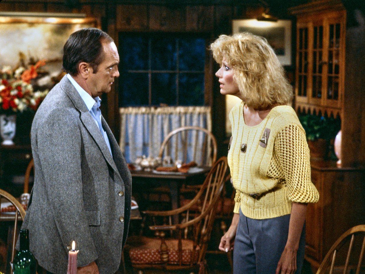 Bob Newhart (as Dick Loudon) and Mary Frann (as Joanna Loudon) in 'Newhart'