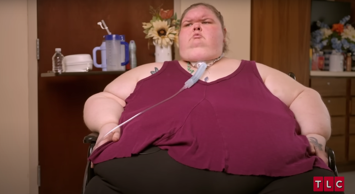 Tammy of '1000-lb Sisters' wearing a sleeveless purple top