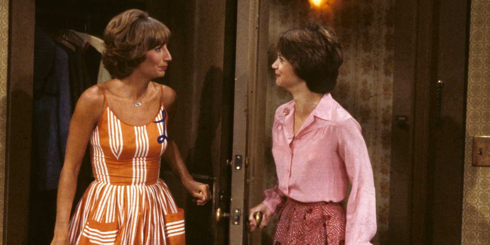 Penny Marshall and Cindy Williams on the set of 'Laverne & Shirley.'