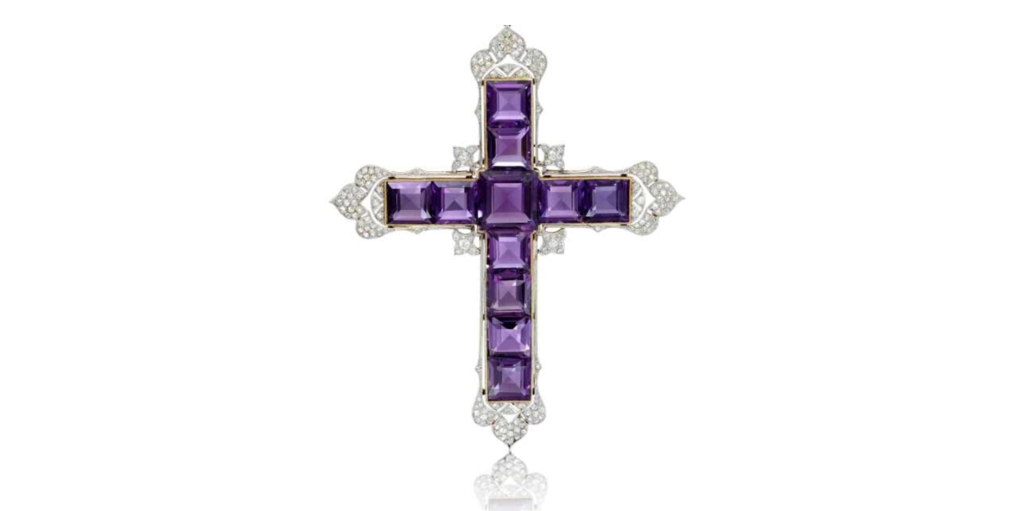 Princess Diana's diamond and amethyst cross was purchased by Kim Kardashian.