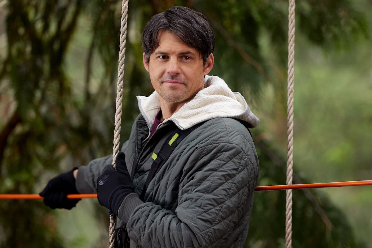 Smiling Kristoffer Polaha in 'A Winning team,' on the Hallmark Channel schedule in March 2023
