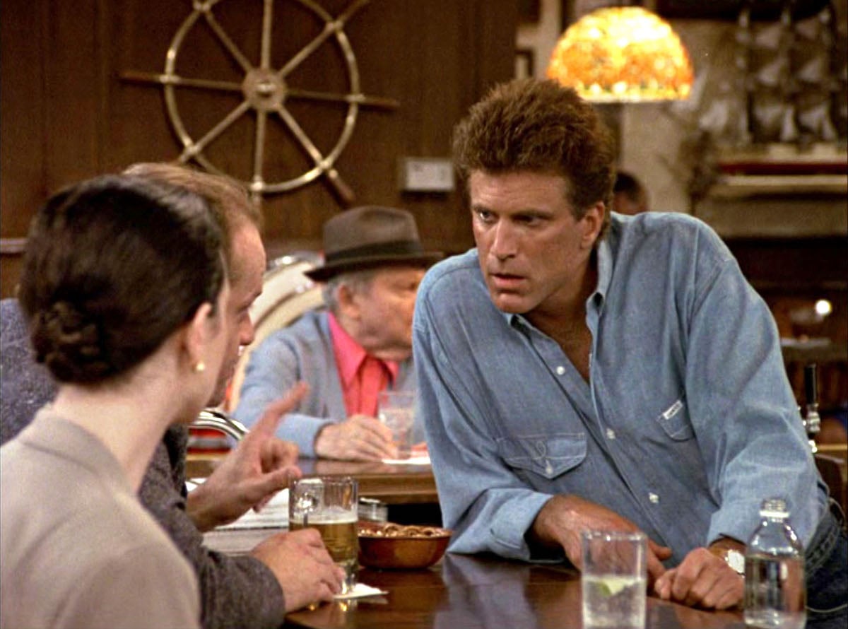 5 Shows to Watch if You Liked 'Cheers'