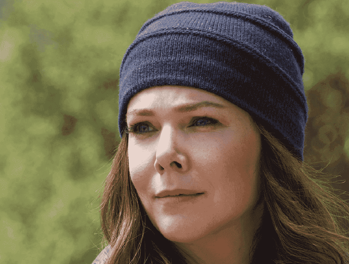Lauren Graham as Lorelai Gilmore wears a winter hat head of her hiking trip in 'Gilmore Girls: A Year in the Life'