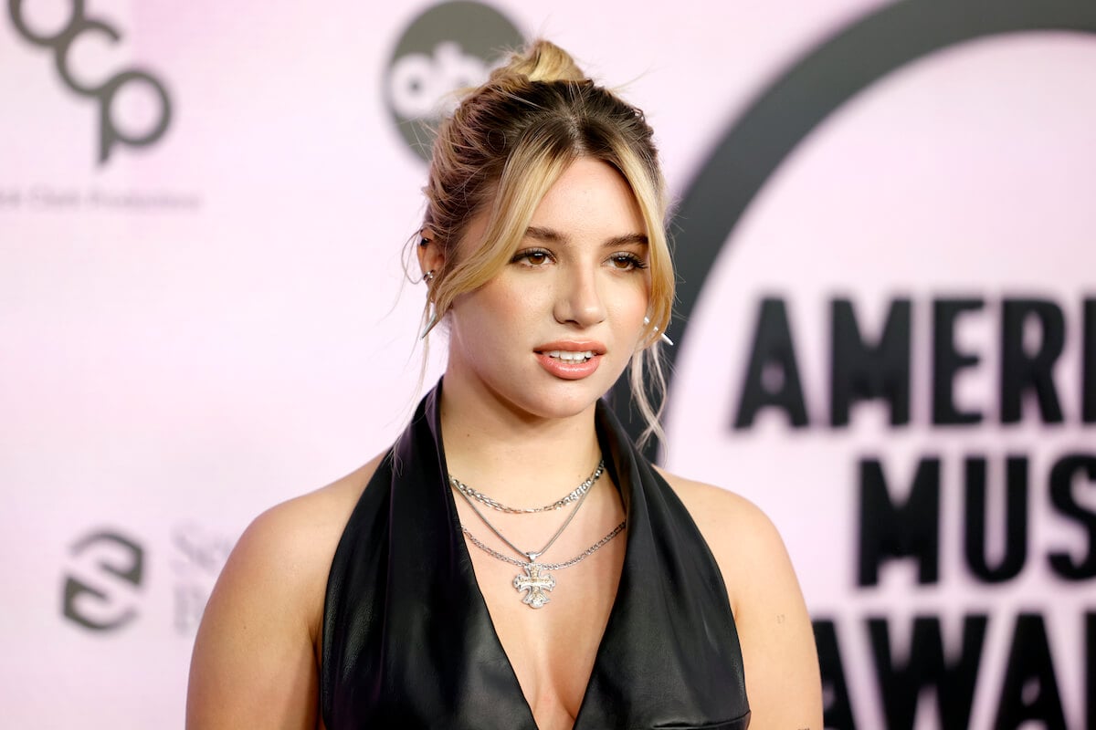 Mackenzie Ziegler at the American Music Awards