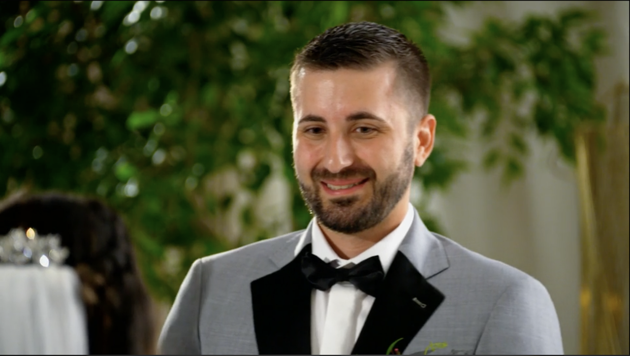 Chris, a season 16 groom from Lifetime's 'Married at First Sight, meets his bride at the altar.