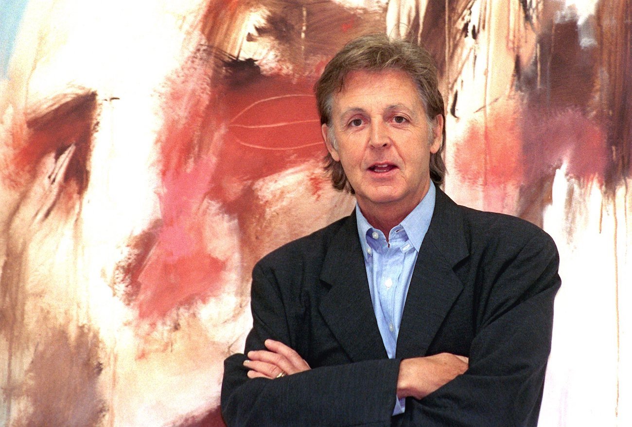 Paul McCartney in a suit in 1999.