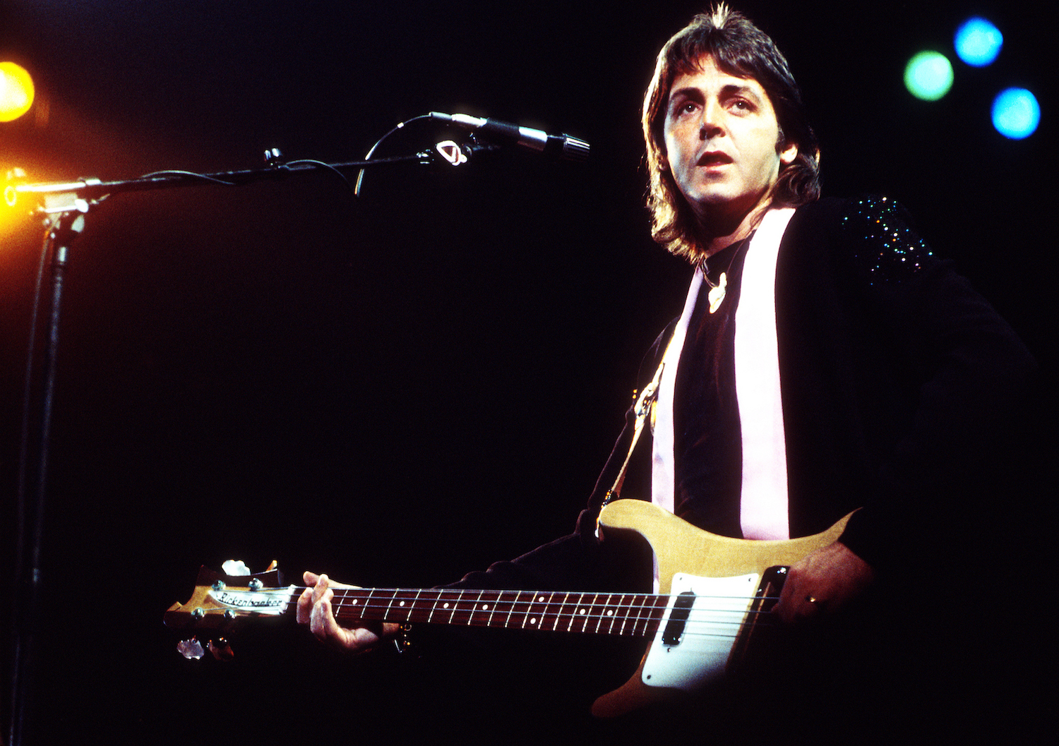 Paul McCartney performs with Wings in Los Angeles