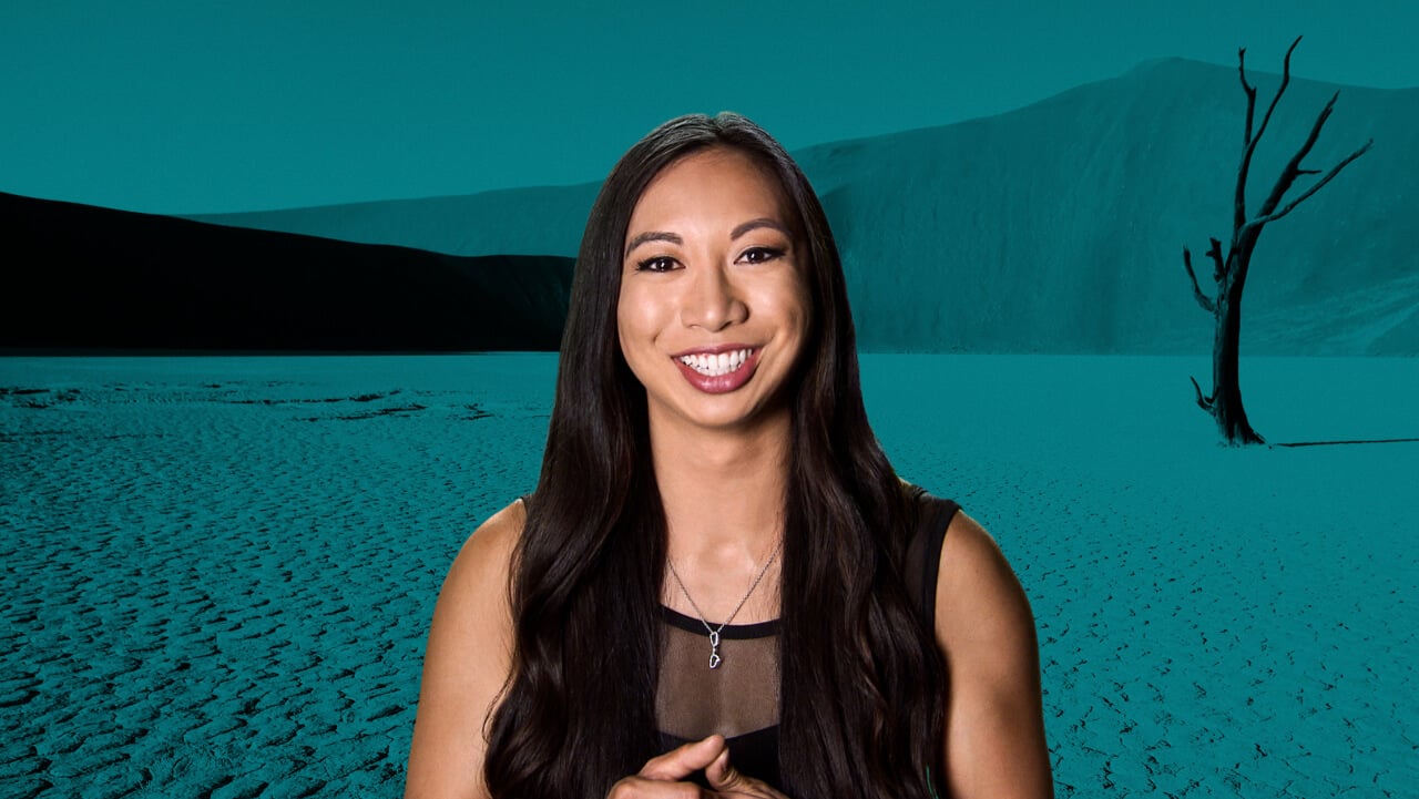 Natalie Ninja Duran posing for 'The Challenge: War of the Worlds' cast photo