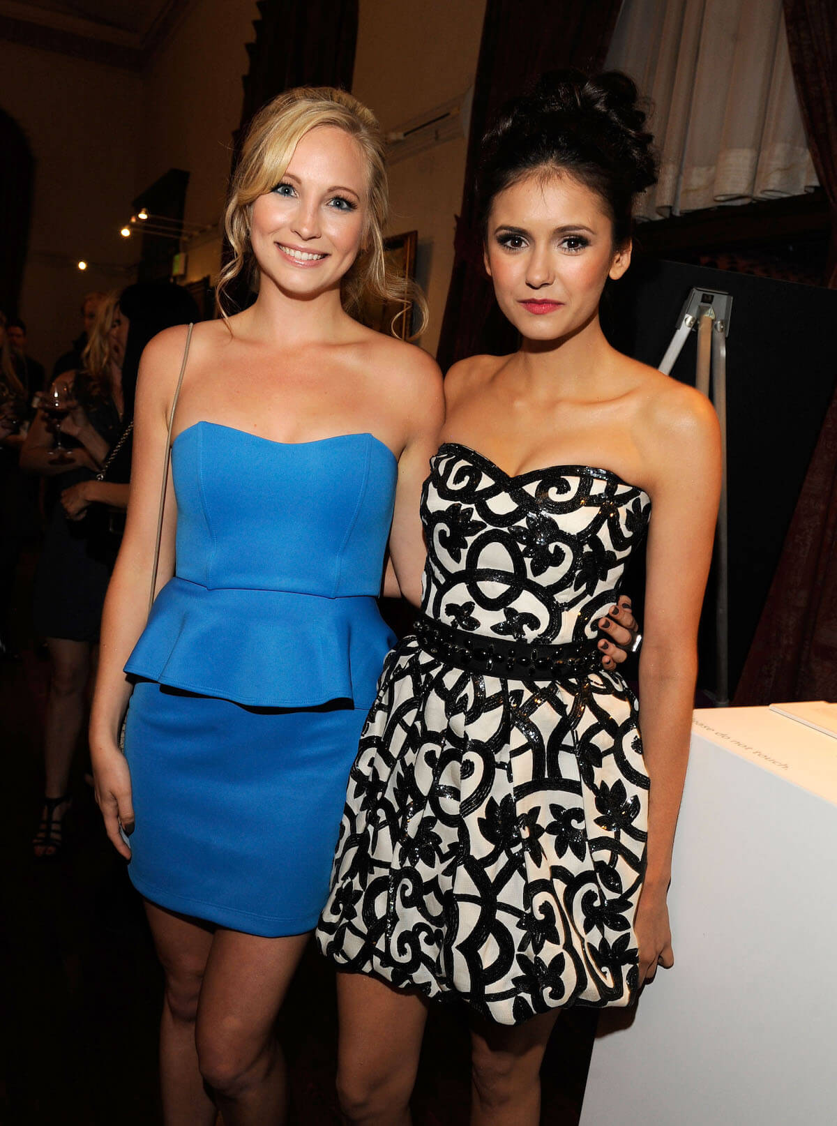 'Vampire Diaries' stars Candice King and Nina Dobrev stand side by side