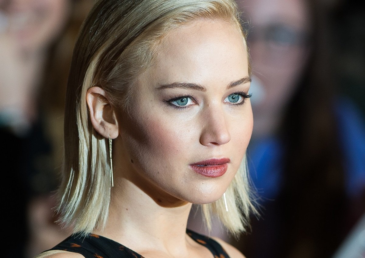 jennifer lawrence hunger games salary