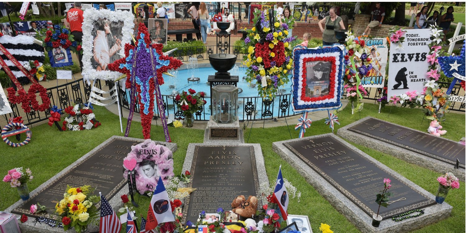 Graceland's meditation garden, the pool lies just beyond that area.