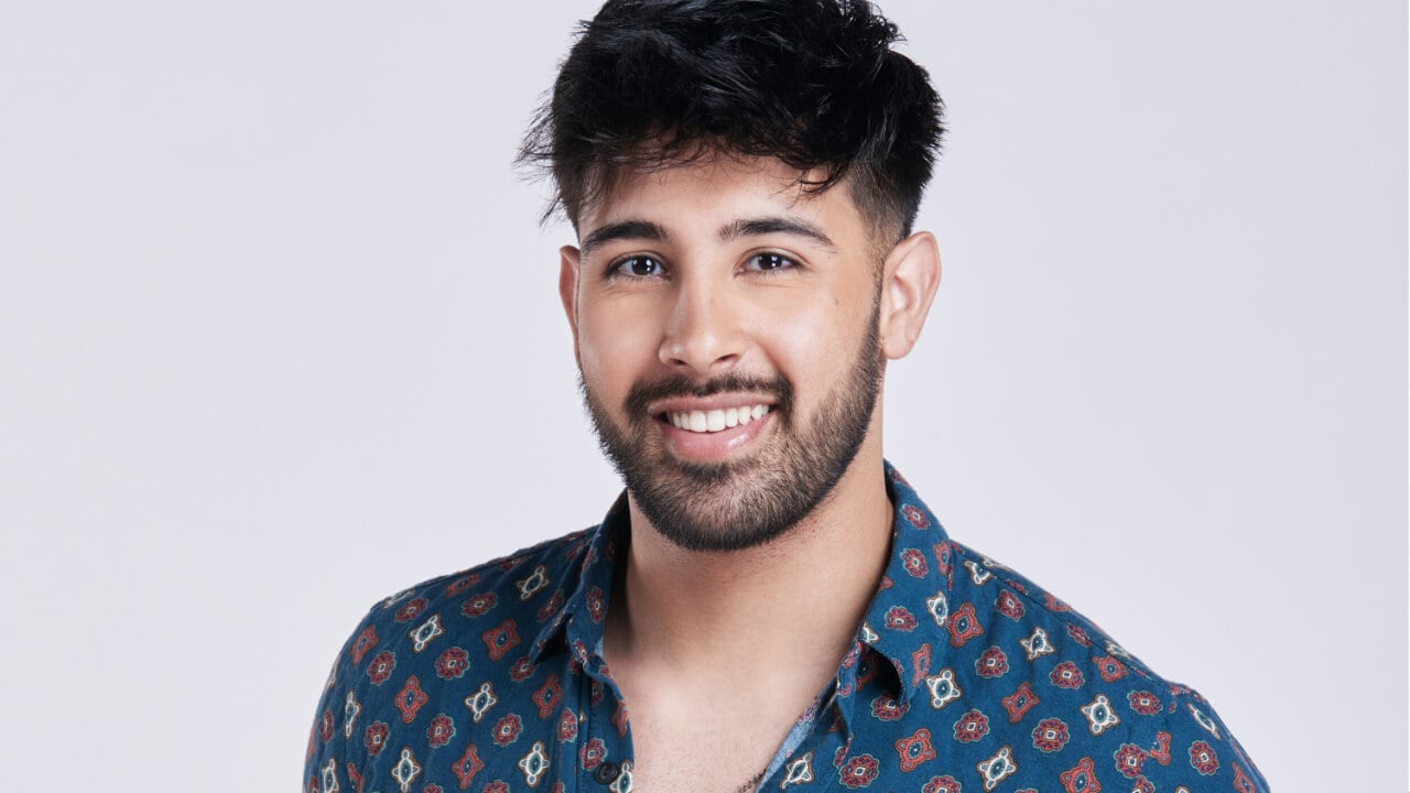Sam Khan posing for 'Are You the One?' Season 9 cast photo