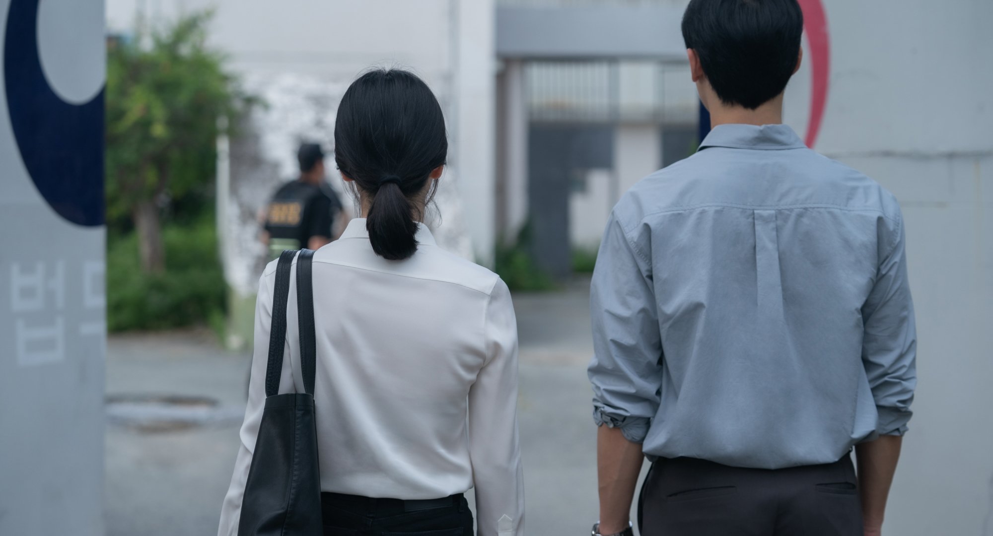 Dong-eun and Yeo-jeong outside prison in 'The Glory' Part 2 finale.