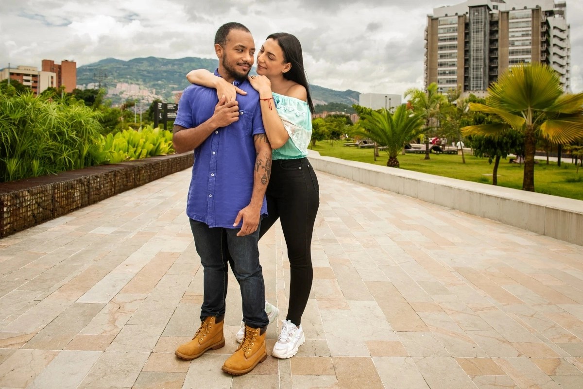 Gabriel 'Gabe' Paboga and Isabel Posada pose together in Colombia for '90 Day Fiancé: The Other Way' Season 4 on TLC.