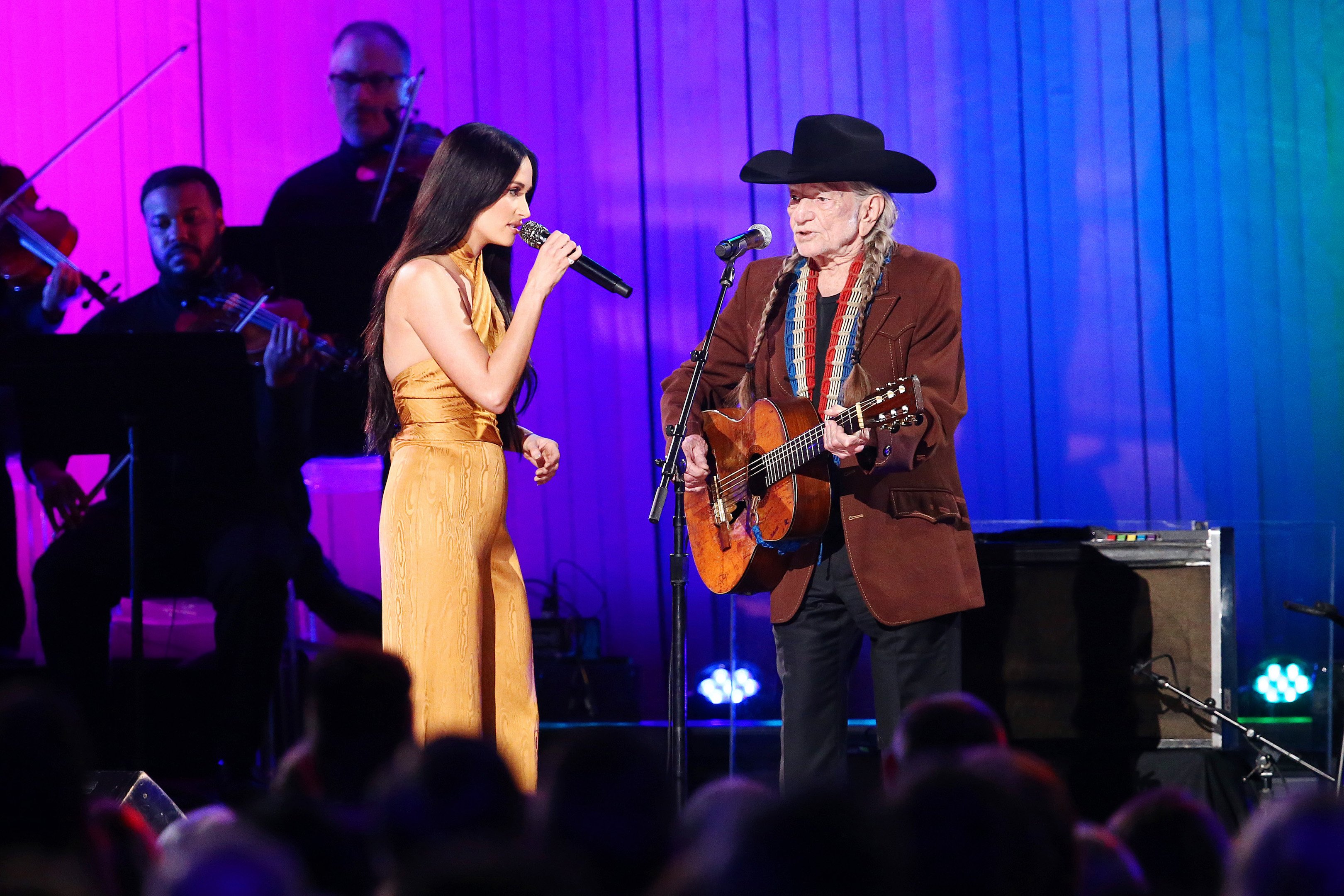 Kacey Musgraves and Willie Nelson perform onstage during the 53rd annual CMA Awards