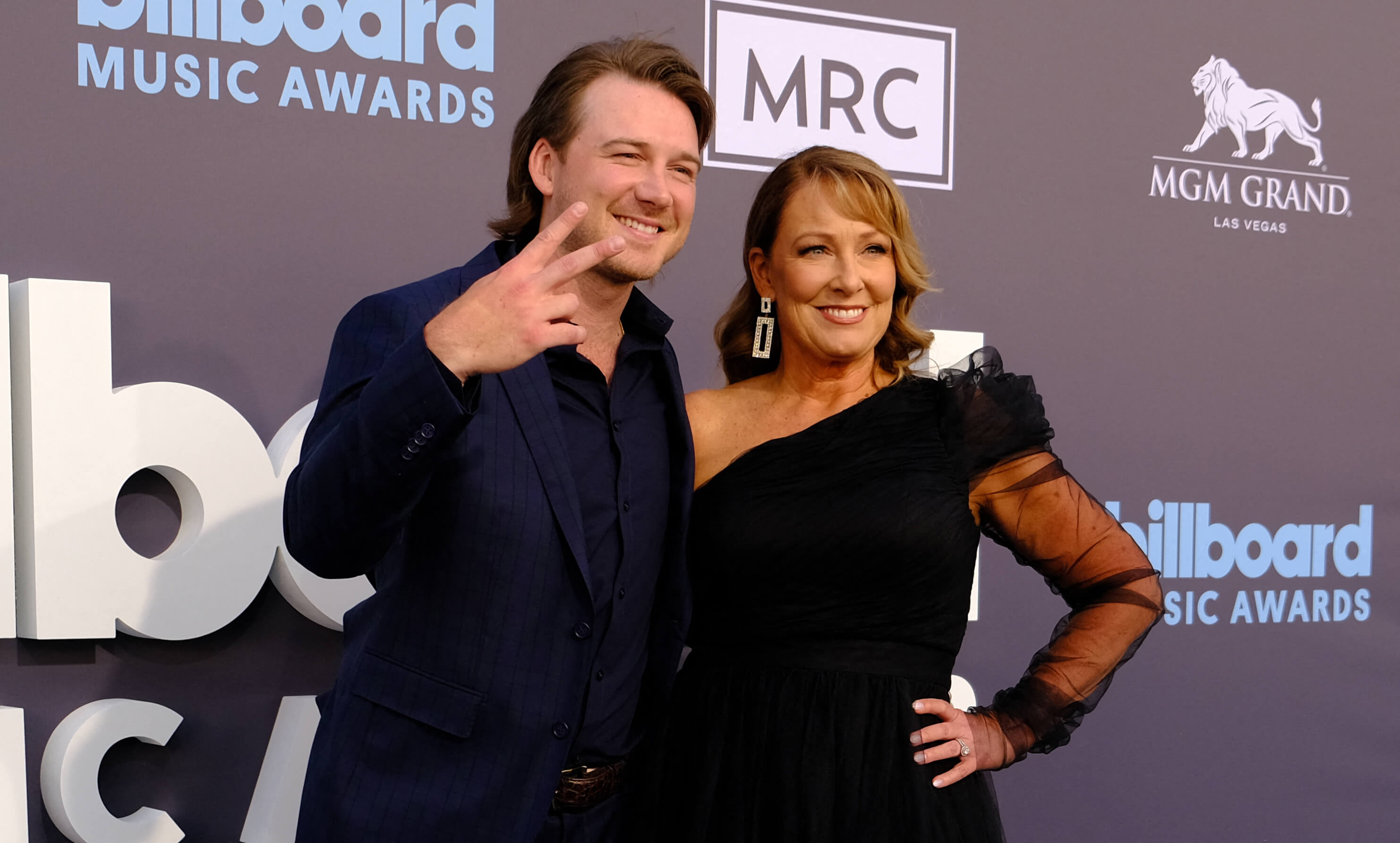 Morgan Wallen and his mom Lesli Wallen