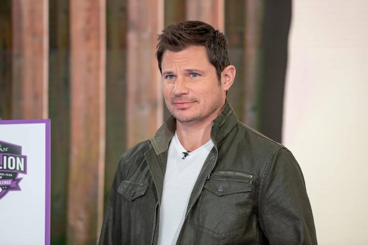 Nick Lachey smiling slightly